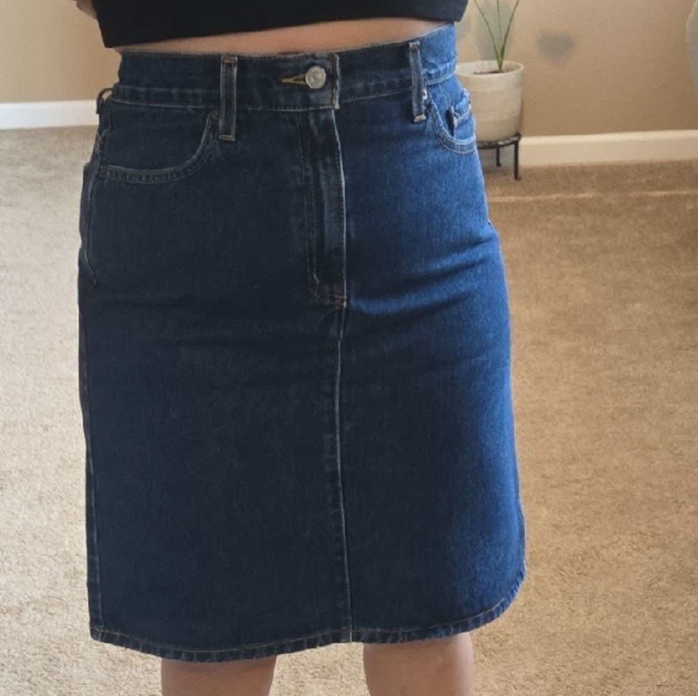 Levi's Dark Blue Pencil Skirt